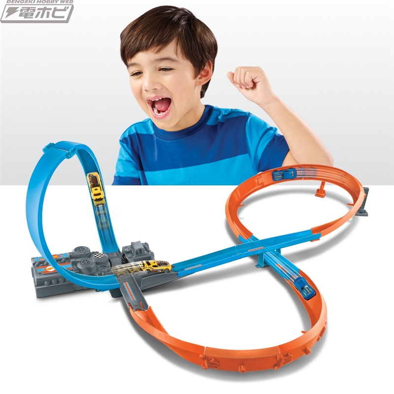 ミニカーがド迫力走行！3通りのコースを楽しめる「ホットウィール」の