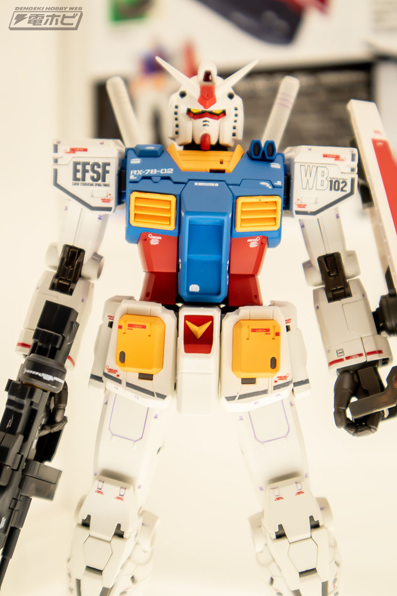 至高の白いモビルスーツと究極の赤い彗星が出撃！「GUNDAM FIX