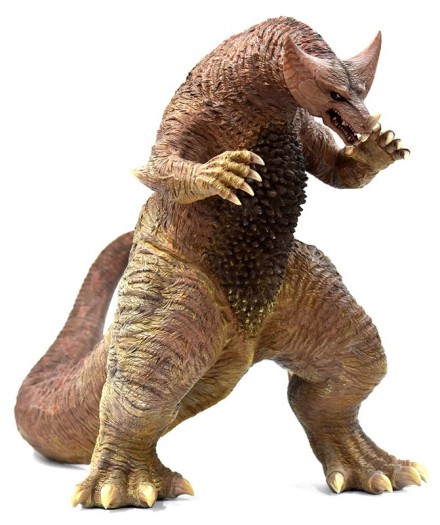 ウルトラマンパワード』パワードゴモラのポリストーン製本格フィギュア