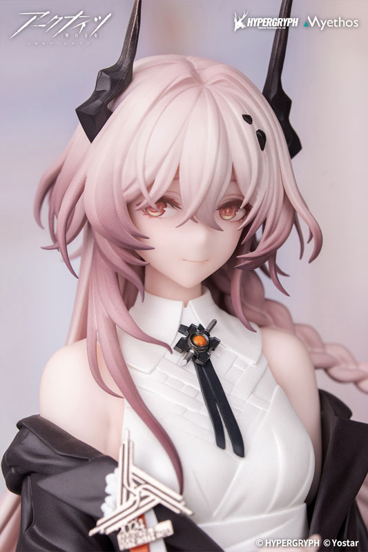 アークナイツ』テレジアとロゴスがシックな装いの「音律の旅Ver.」で