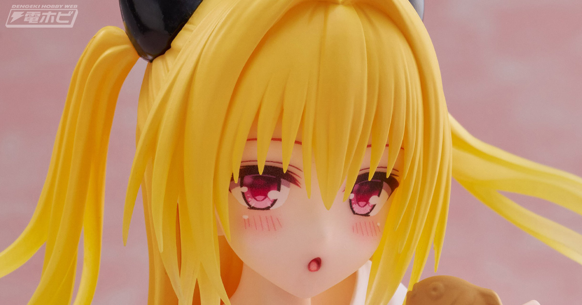 セクシーすぎる肩チラショット！『To LOVEる』ルームウェアをまとった