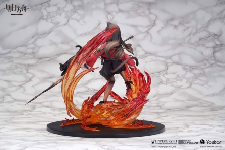 焔に焼かれたタイツや炎のエフェクトに注目！『アークナイツ』スカイ