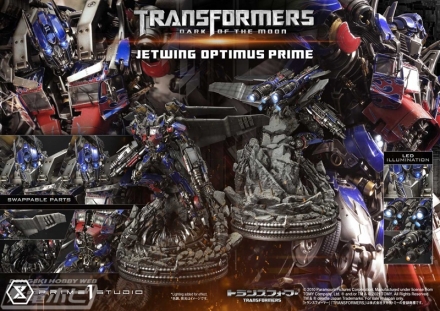 躍動感溢れるポージングが魅力の全高約100センチの超大型スタチュー