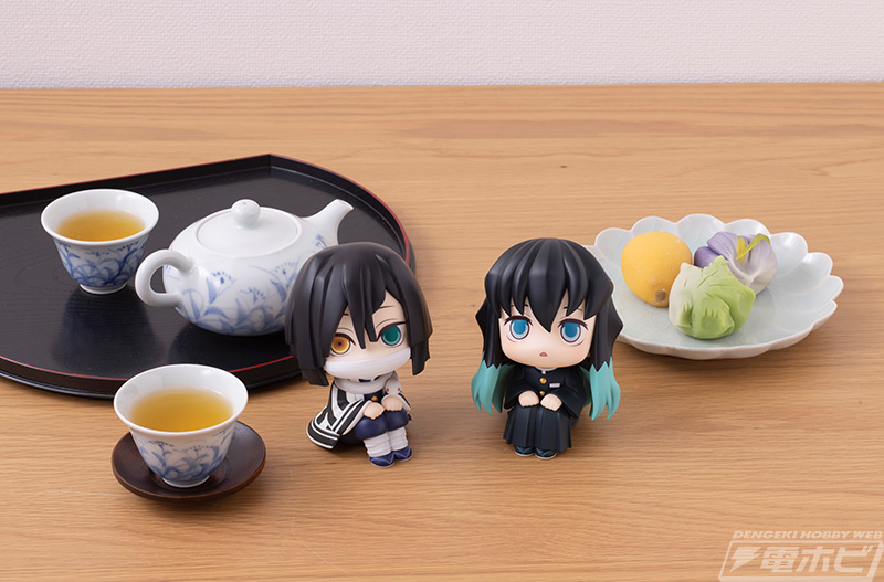 上目遣いが可愛い蛇柱と霞柱！『鬼滅の刃』伊黒小芭内と時透無一郎が