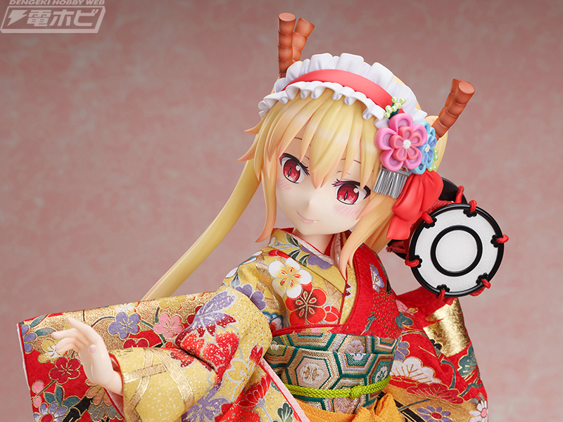 優しく微笑む表情がカワイイ！『小林さんちのメイドラゴン』トール様が