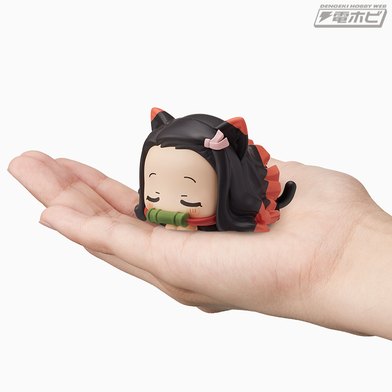 鬼滅の刃』猫になったキャラが可愛くお昼寝♪大人気のマスコット
