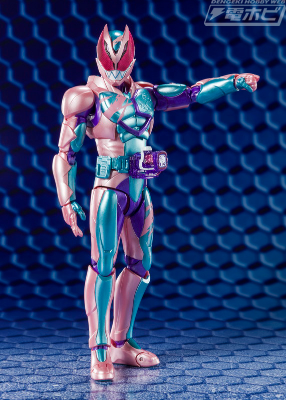 仮面ライダーリバイス』リバイ＆バイスのS.H.Figuartsが発売決定