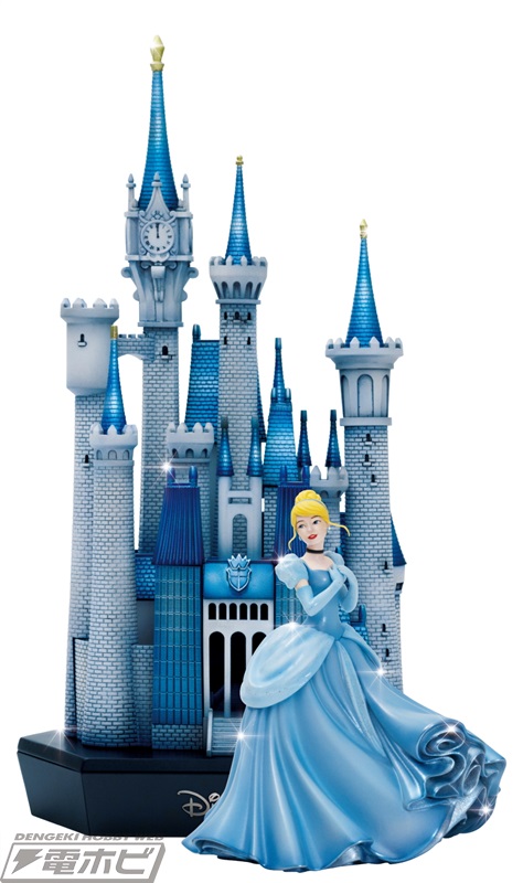 大迫力のシンデレラ城のフィギュアは必見！ディズニー創立100周年を