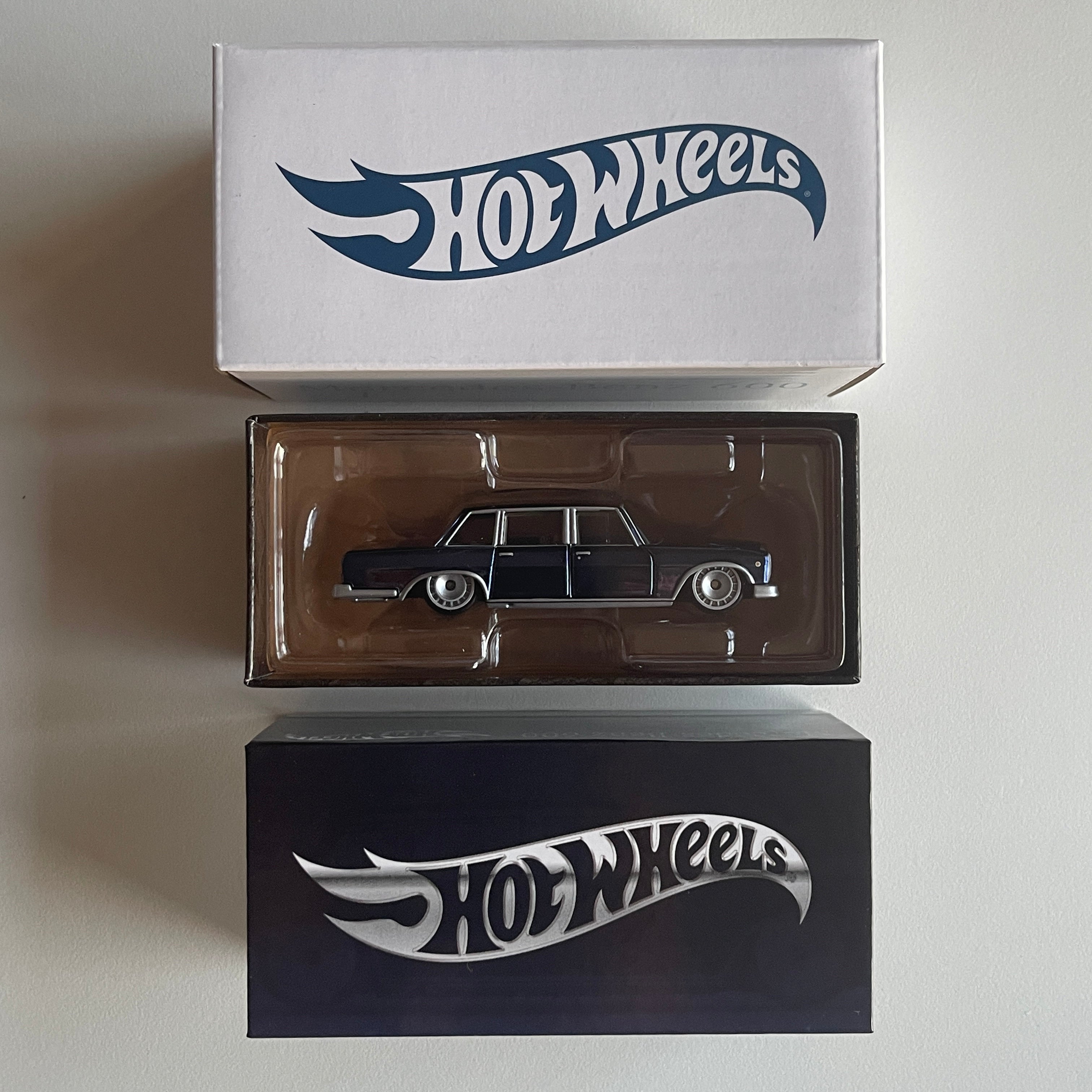 Hot Wheels Collectors 2025 RLC Exclusive 1964 Mercedes-Benz 600