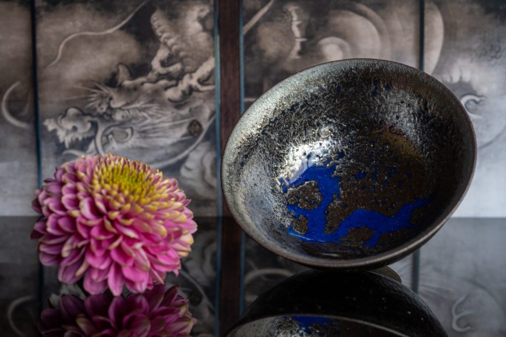 Blue Dragon | ほぼ京都人の密やかな眺め