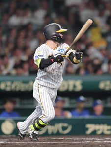 阪神】中野拓夢、今季5度目の猛打賞 「なんとか出塁しようってこと