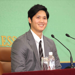 大谷翔平 契約舞台裏「詳しく」話す きょう朝8時ドジャース入団会見