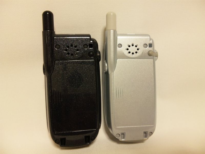 NTTドコモ SO212i モックアップ 2色セット 【クリックポスト