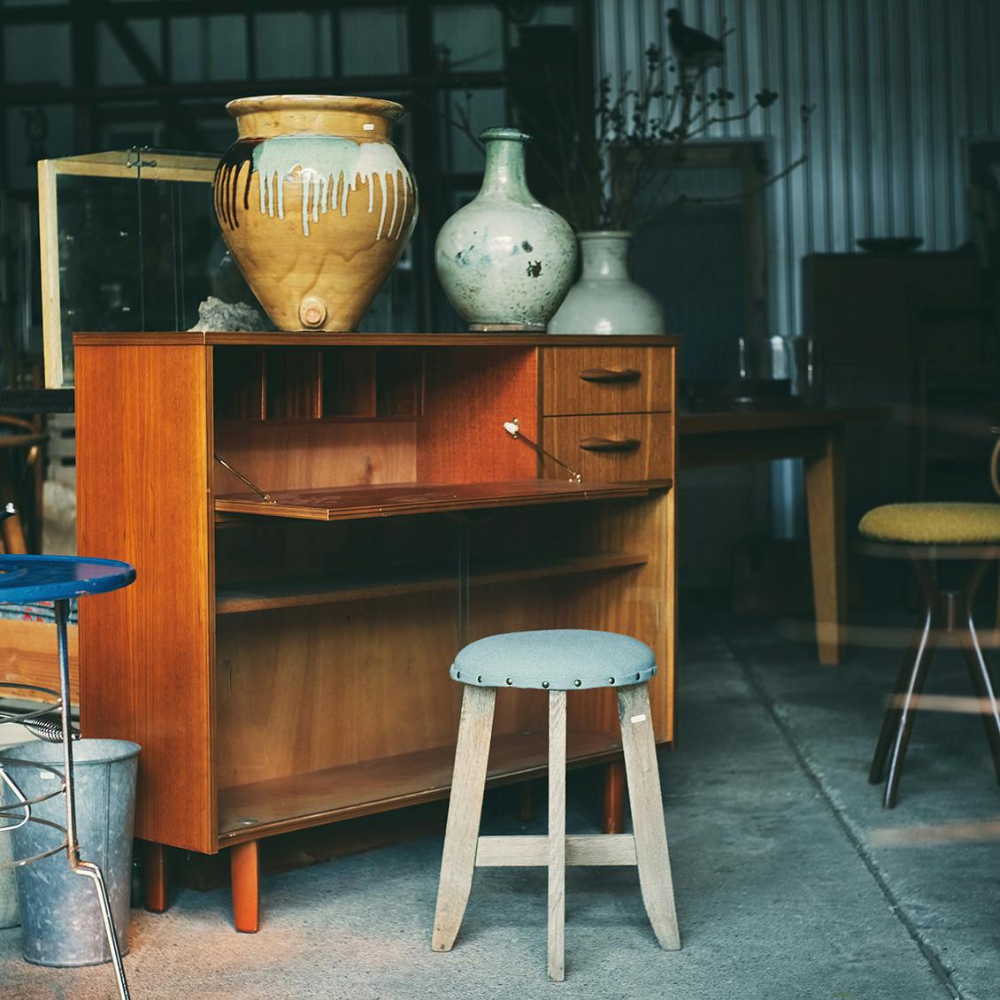 インテリアの楽しみ方】第1話：古道具を素敵に取り入れてみたい