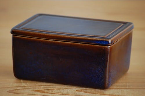 14421365.jpg?auto=format,