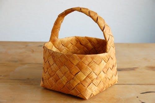 18120844.jpg?auto=format,