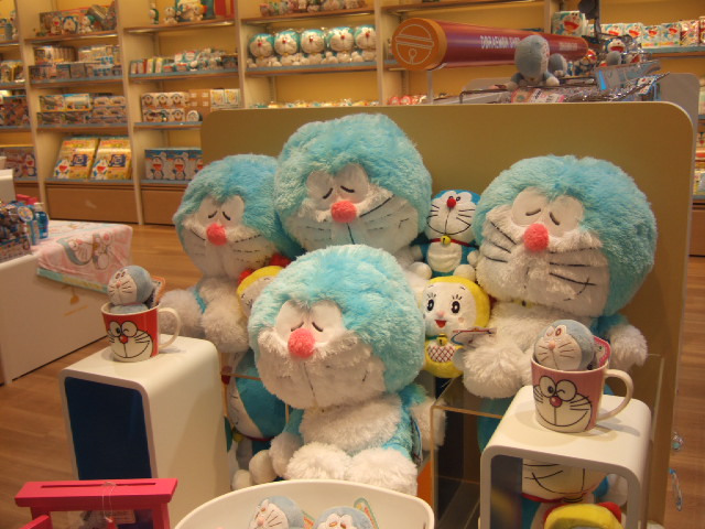 ドラえもん わくわくスカイパーク限定 SL北海道ぬいぐるみ ドラえもん