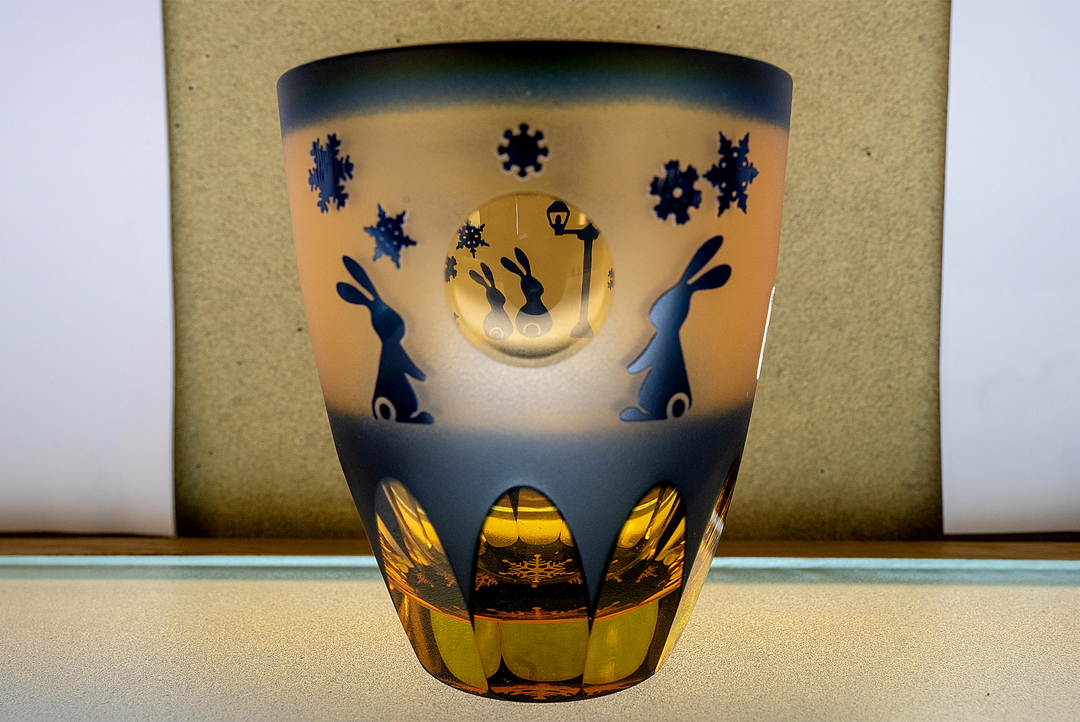 小樽の有名観光地「北一硝子」の一世紀以上に及ぶ歴史と魅力に迫る