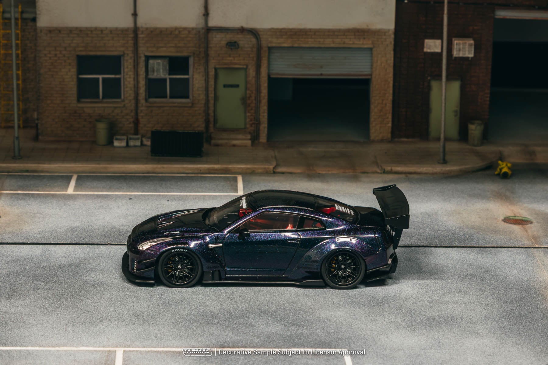 Tarmac Works 1:43 LB-WORKS NISSAN GT-R R35 type 2 Midnight purple
