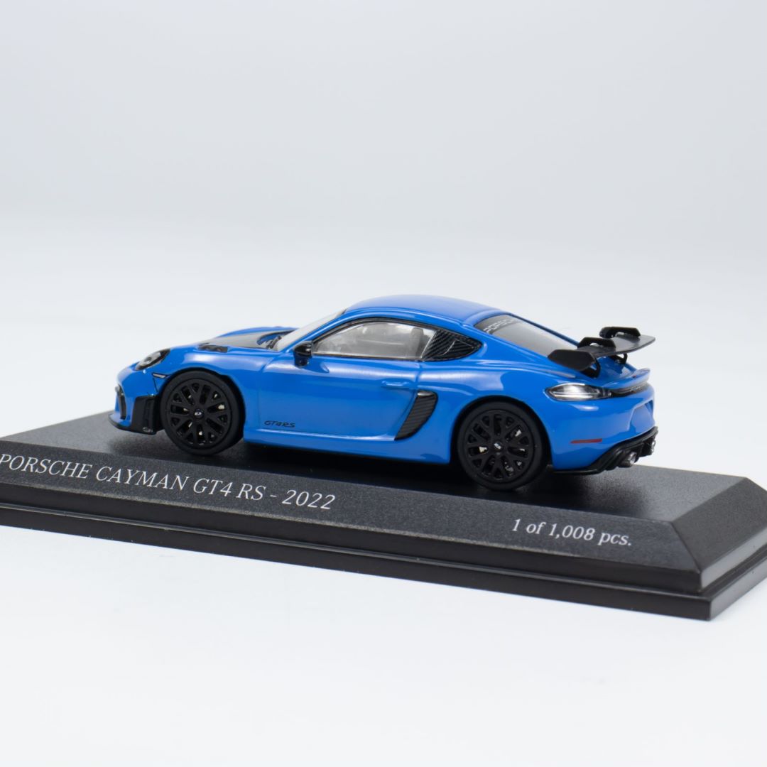 Minichamps 1:64 Porsche Cayman GT4RS 2022 Blue 643062008 – Horizon