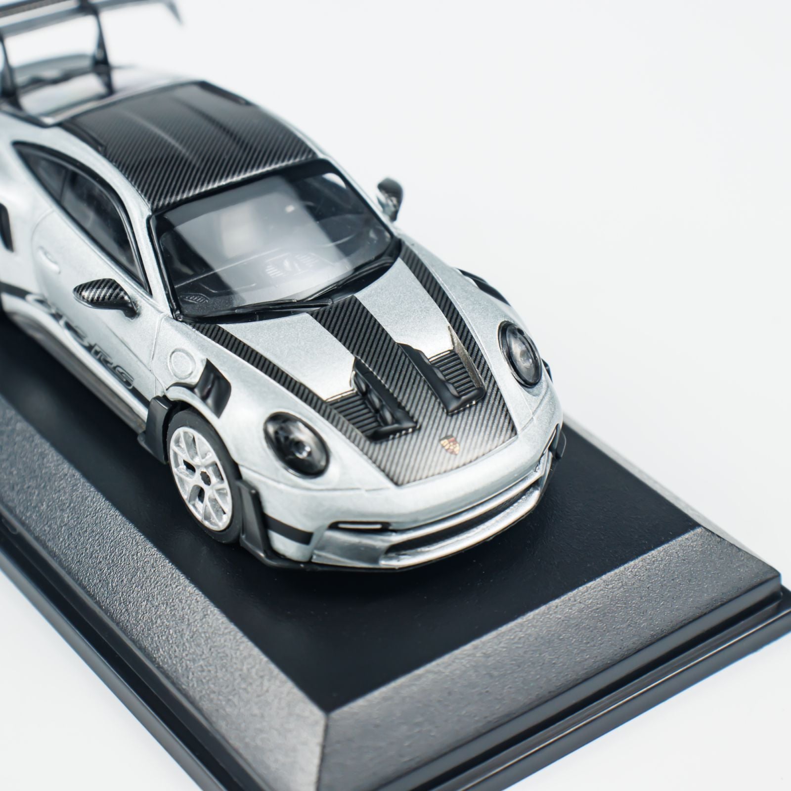 MINICHAMPS 1:64 PORSCHE 911 (992) GT3 RS - 2024 CLDC 643062124