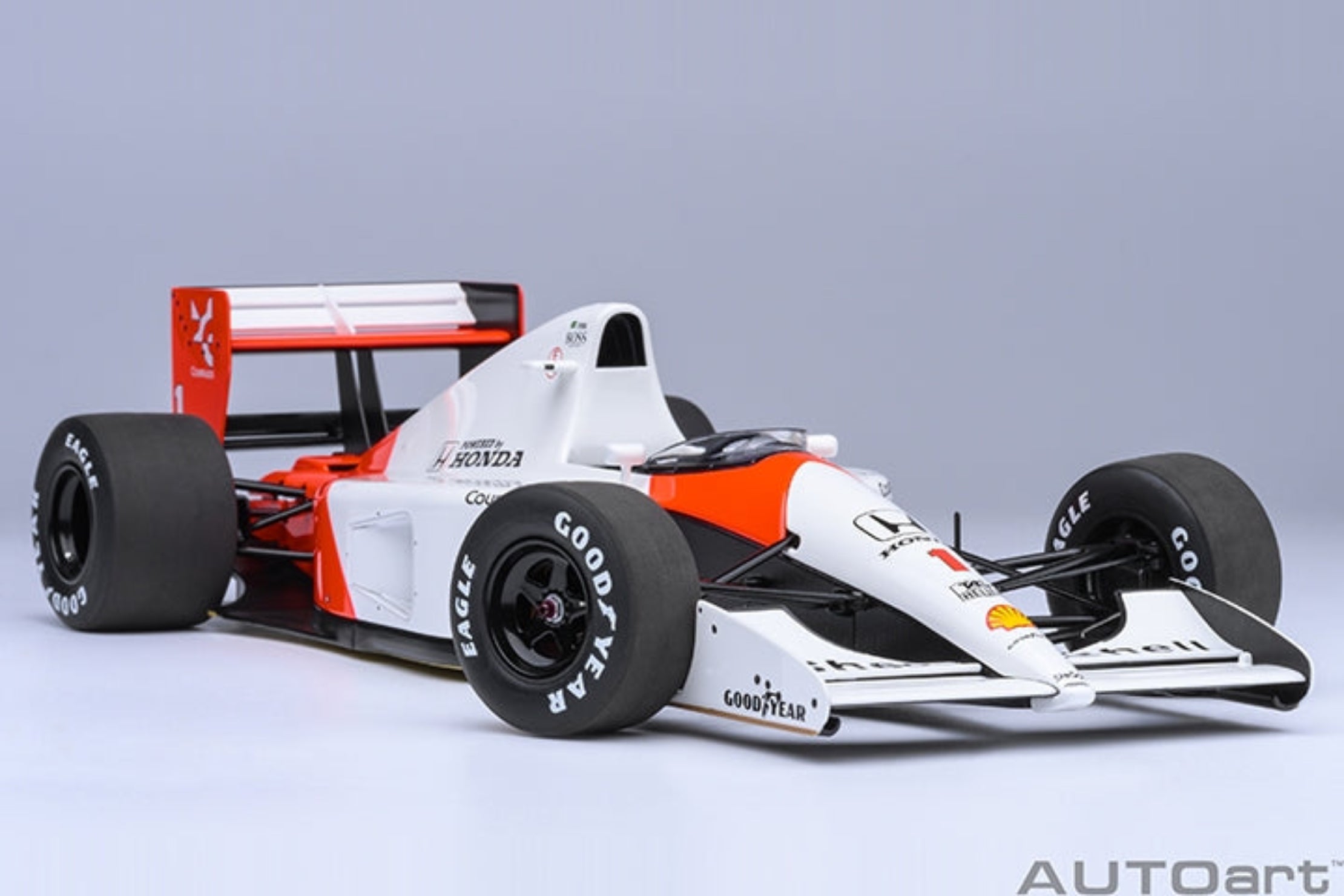 Preorder] AUTOart 1:18 McLaren Honda MP4/6 1991 A. Senna #1