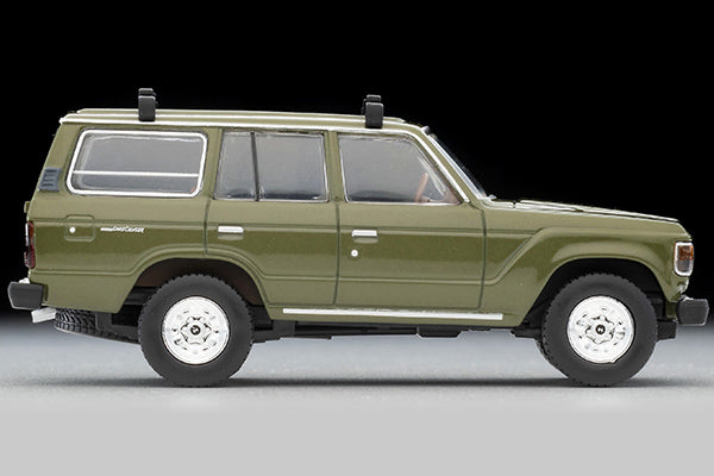 Tomytec TLVN 1:64 Toyota Land Cruiser 60 (Olive) Canoe LV-N279e