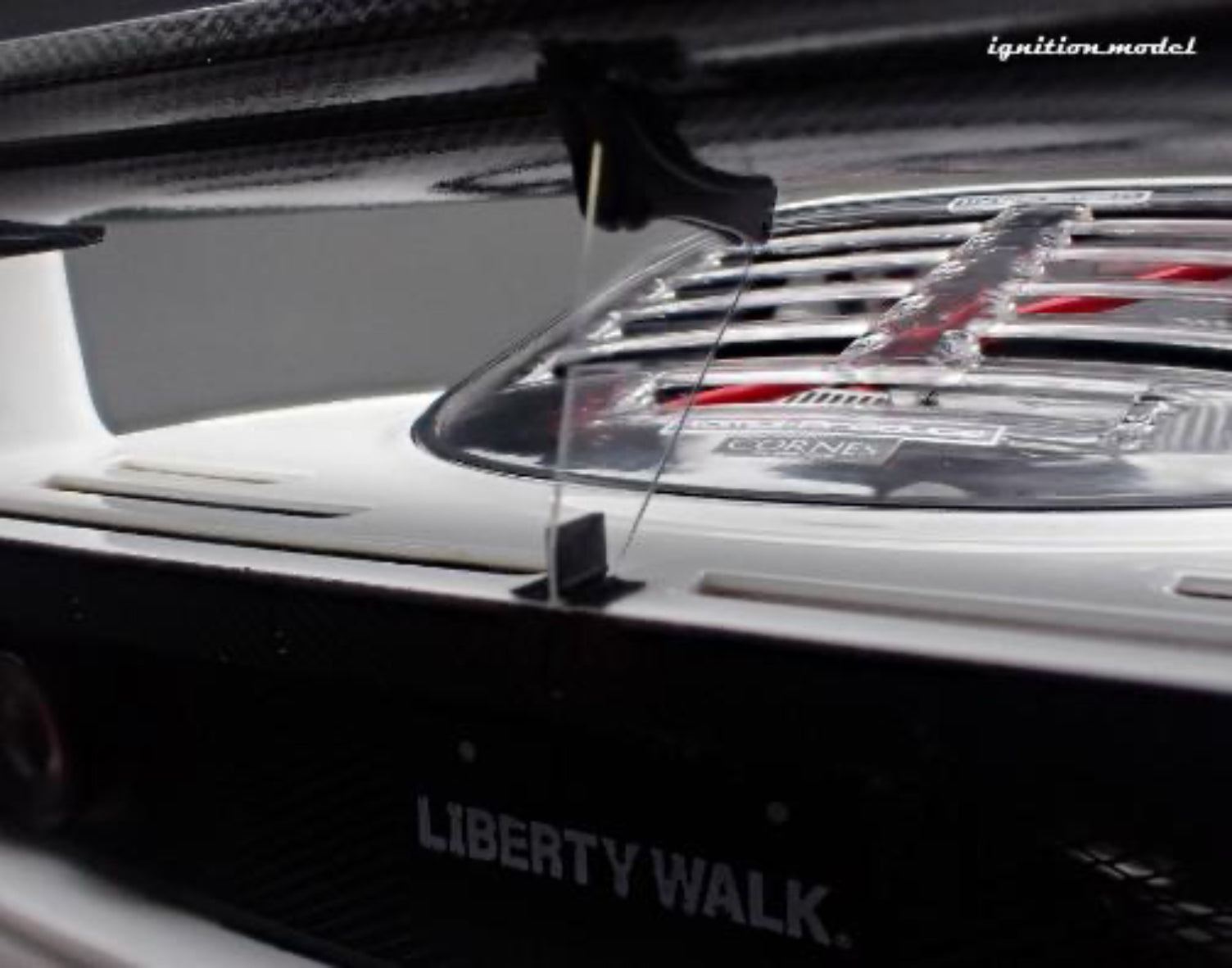 Ignition Model 1:18 LB-Works Ferrari F40 White IG3752 – Horizon