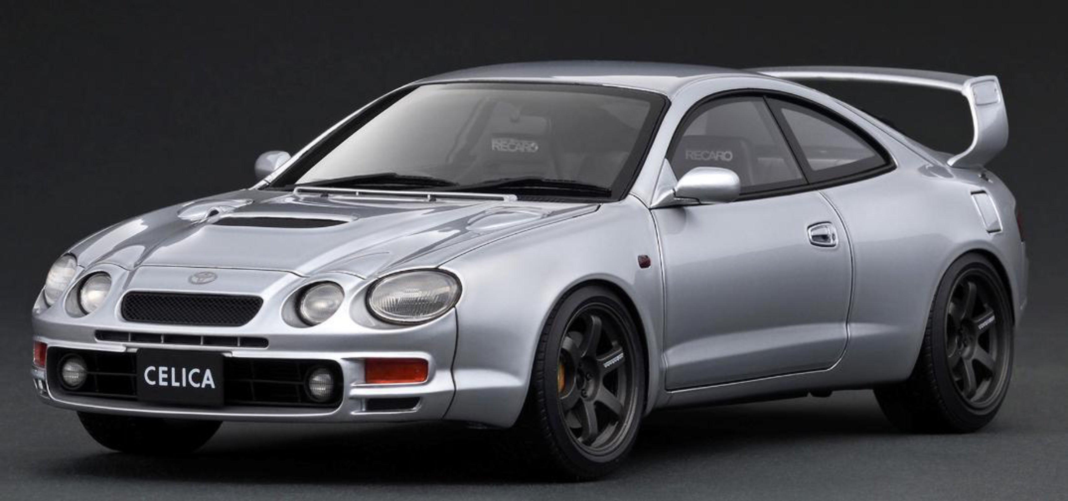 Ignition Model 1:18 Toyota Celica GT-FOUR (ST205) Silver IG3679