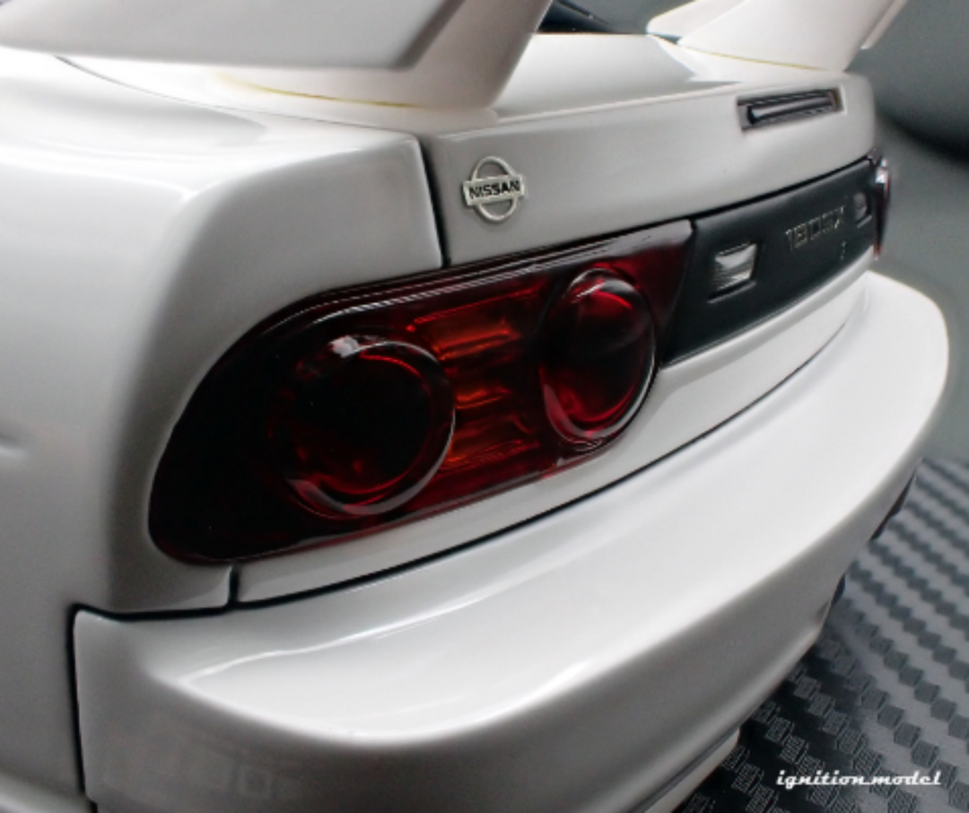 Ignition Model 1:18 Nissan 180SX TYPE X (RPS13) White IG3763