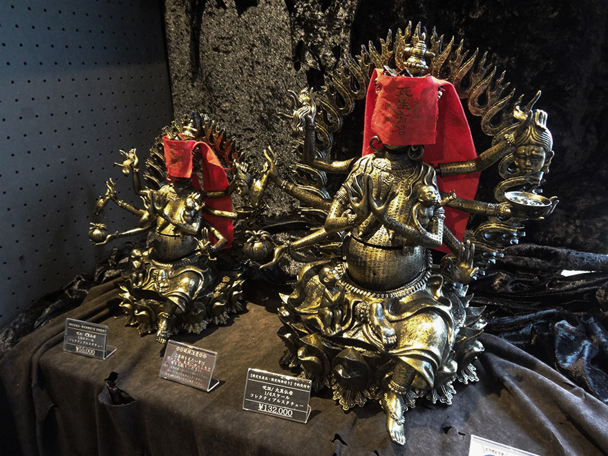 最も怖い台湾ホラー映画『呪詛』“大黒仏母”スタチュー写真レポート