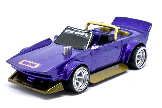 複製ホイールや標準ホイールのカスタムでミニカーの足回りをカッコ良く