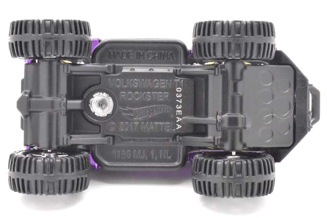 VOLKSWAGEN T1 ROCKSTERのレビュー！ワーゲンバスのV8オフローダー