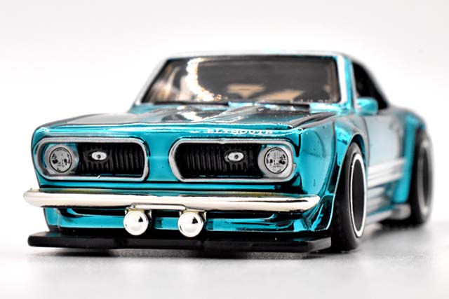1968 CUSTOM PLYMOUTH BARRACUDAのレビュー！モダンカスタムされた最初