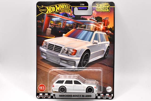 Mercedes-Benz E36 AMGの新旧キャスト比較レビュー！ | Hot Wheels