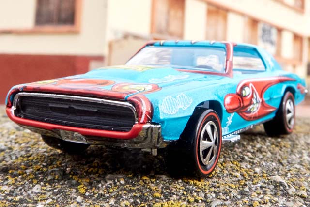 Kenny Scharf氏コラボのCUSTOM T-BIRDが出るらしいな【Mattel