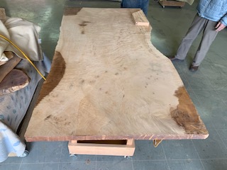 もみじで座卓を作ります | 一枚板テーブル 家具工房鳳山堂
