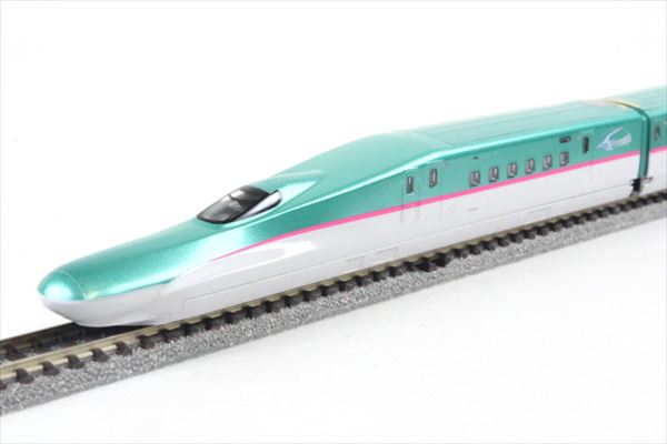 トミックス　98910 E5系東北新幹線　はやぶさ　限定品　室内灯付 Amazon | TOMIX Nゲージ 98910 E5系東北新幹線 (はやぶさ セット