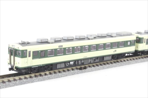 マイクロエース A8750 キハ58・28 アコモ改造車 急行「よねしろ」 3両