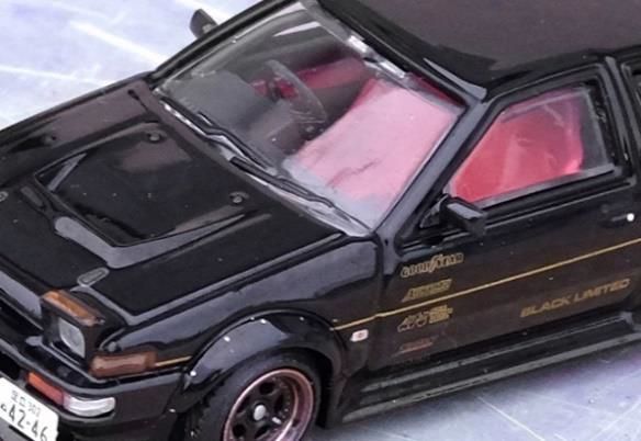 INNO MODELS 1/64 スプリンター トレノ AE86 ブラック Limited Tuned