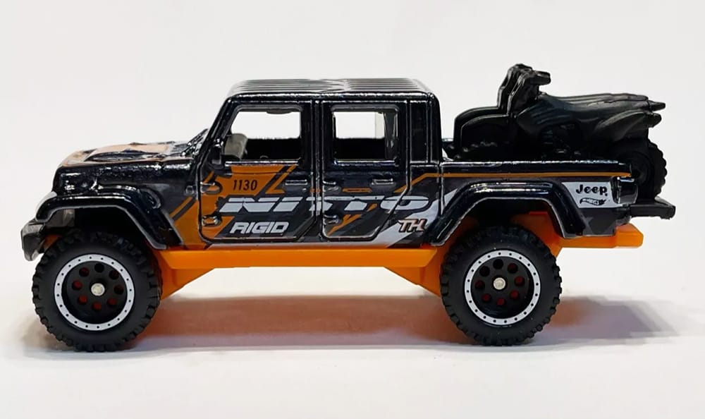 20 Jeep Gladiator - 2025 Hot Wheels Super Treasure Hunt