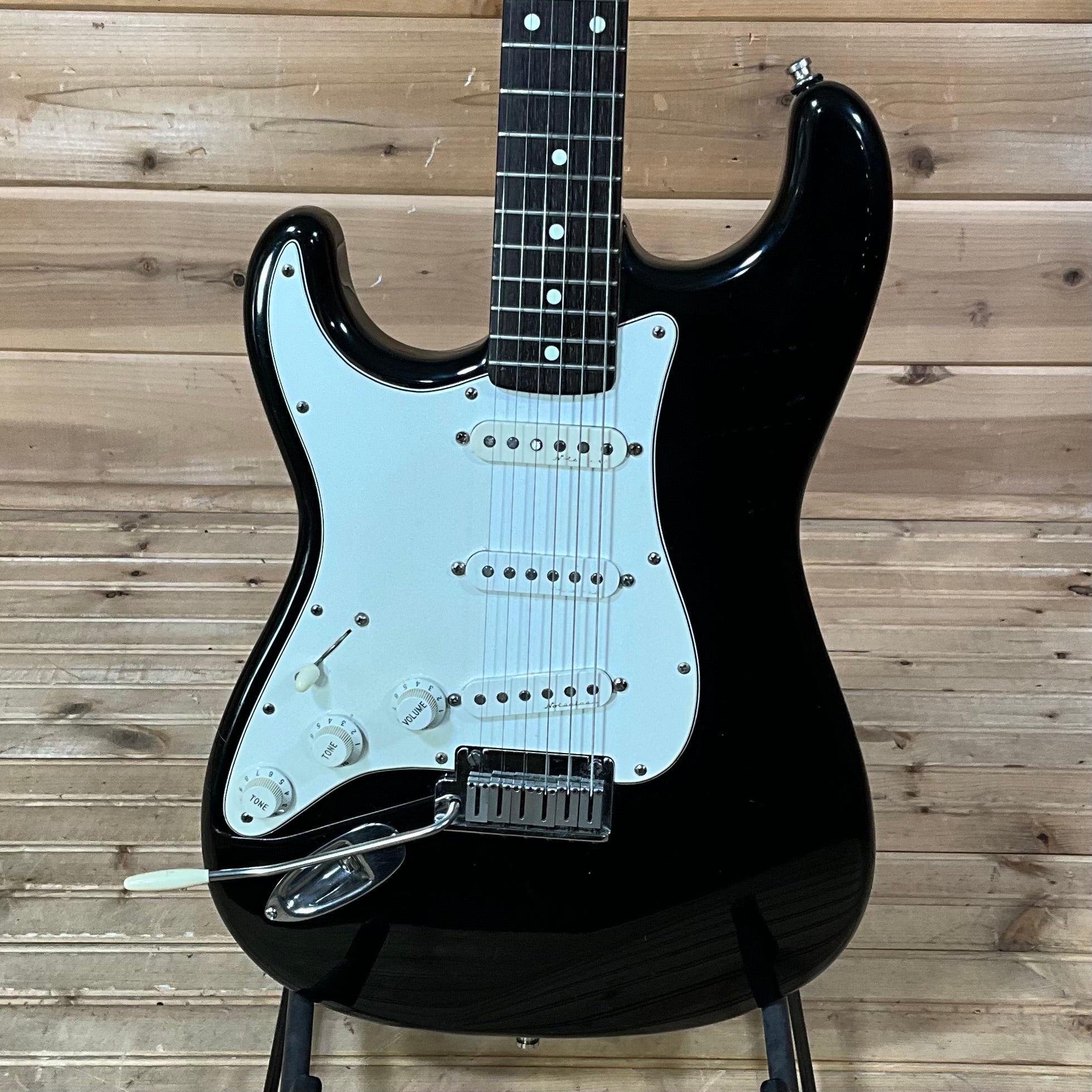 Fender MIJ 1984-87 Stratocaster Left Handed USED - Ebony - Huber