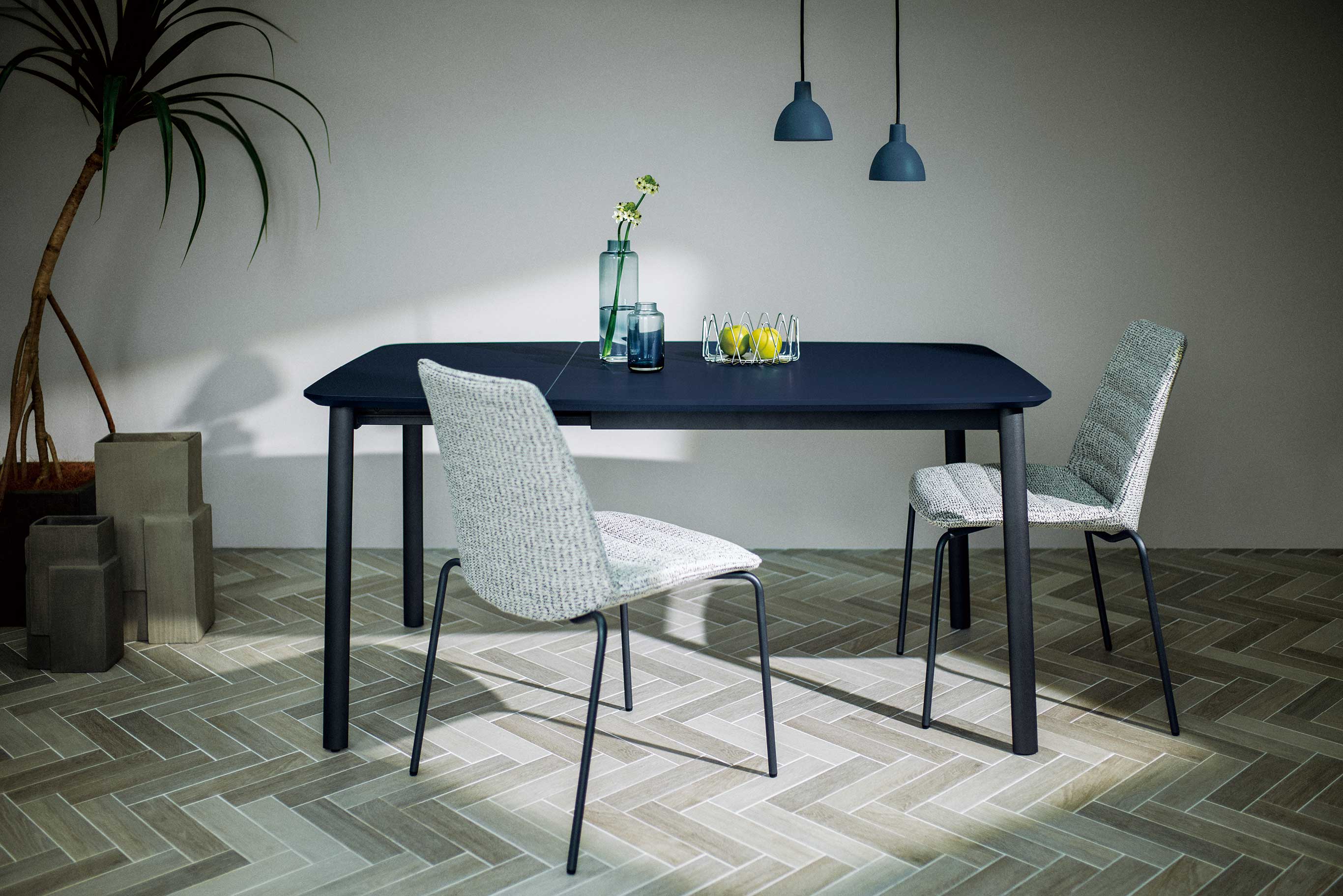 LINTE｜DINING TABLE｜PRODUCTS｜国産家具メーカー HUKLA｜日本フクラ