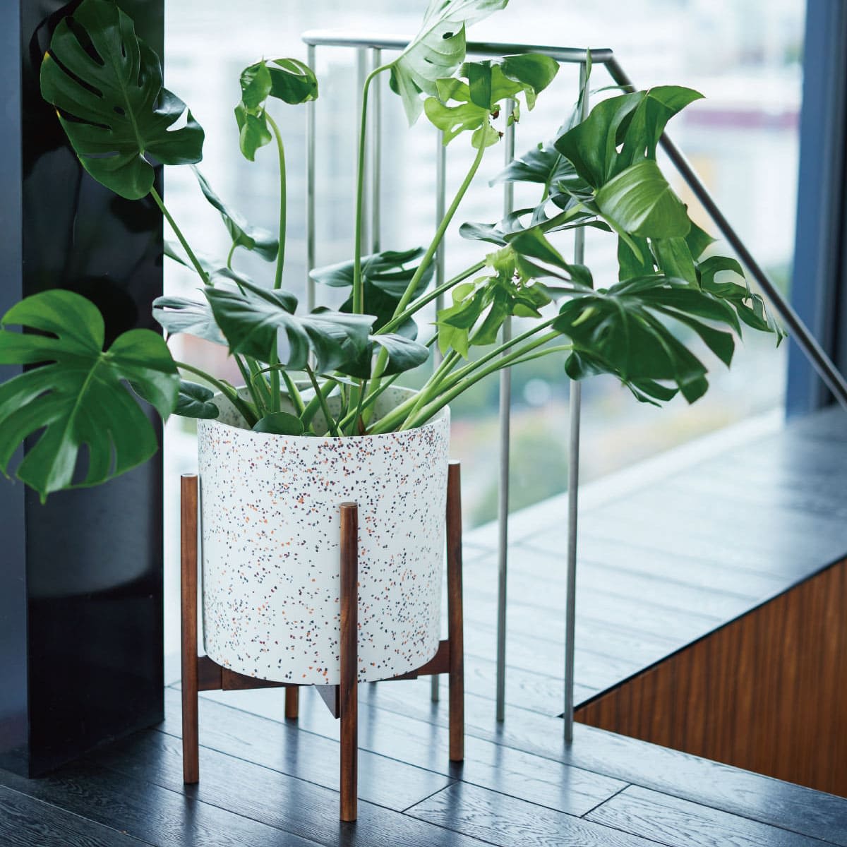 ホルスト シリンダー 鉢カバー｜ヤマテーのガーデンプランター