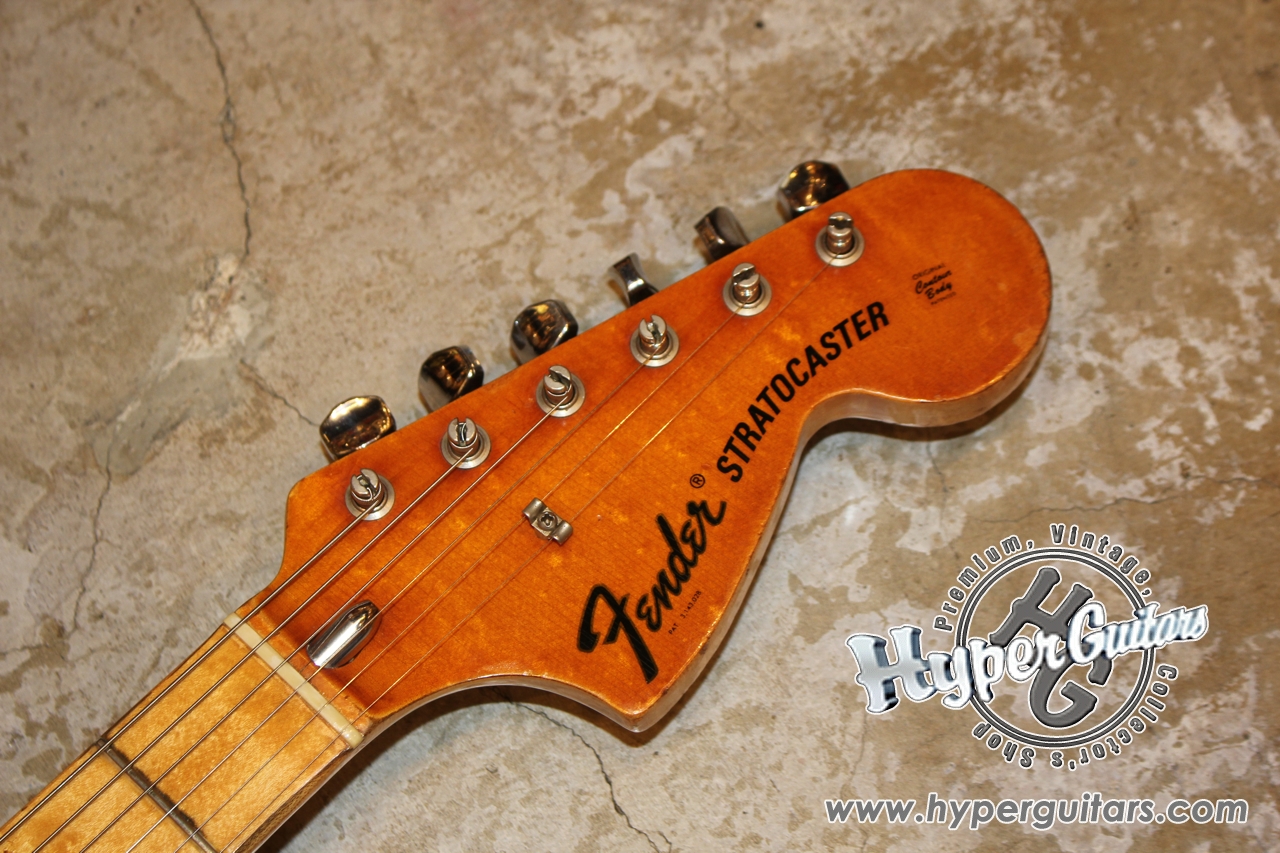 Fender '72 Stratocaster - ブラック / メイプル - ハイパーギターズ