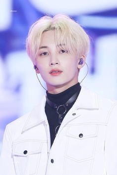 ジョンハン」のアイデア 69 件 | ジョンハン, seventeen ジョンハン