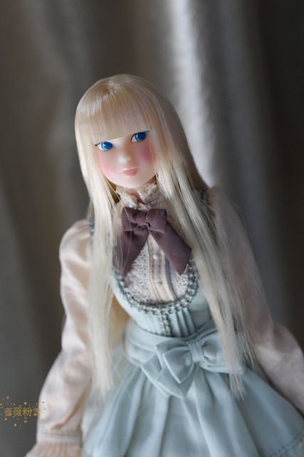 Wake-Up momoko DOLL WUDsp Azone002