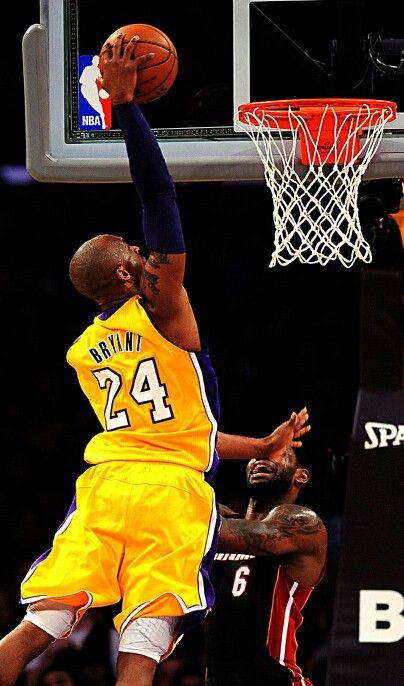 Kobe Bryant dunking on LeBron James