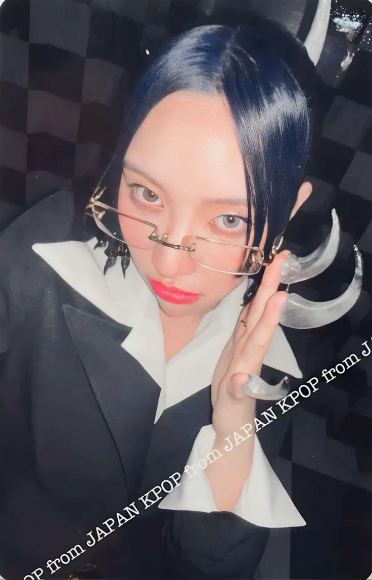 XG “WOKE UP” JAPAN Limited LD - Maya