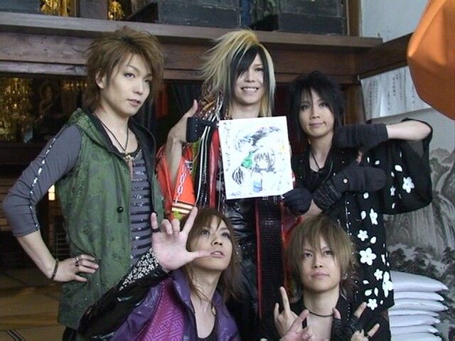 Kagrra,」のアイデア 15 件 | 一志, ヴィジュアル系, 炭鉱